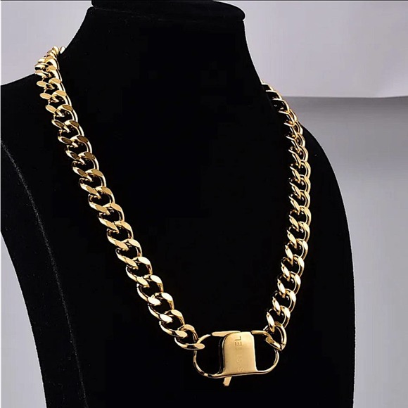 Chain Link Gold Plated Cuban Choker - Picture 4 of 10